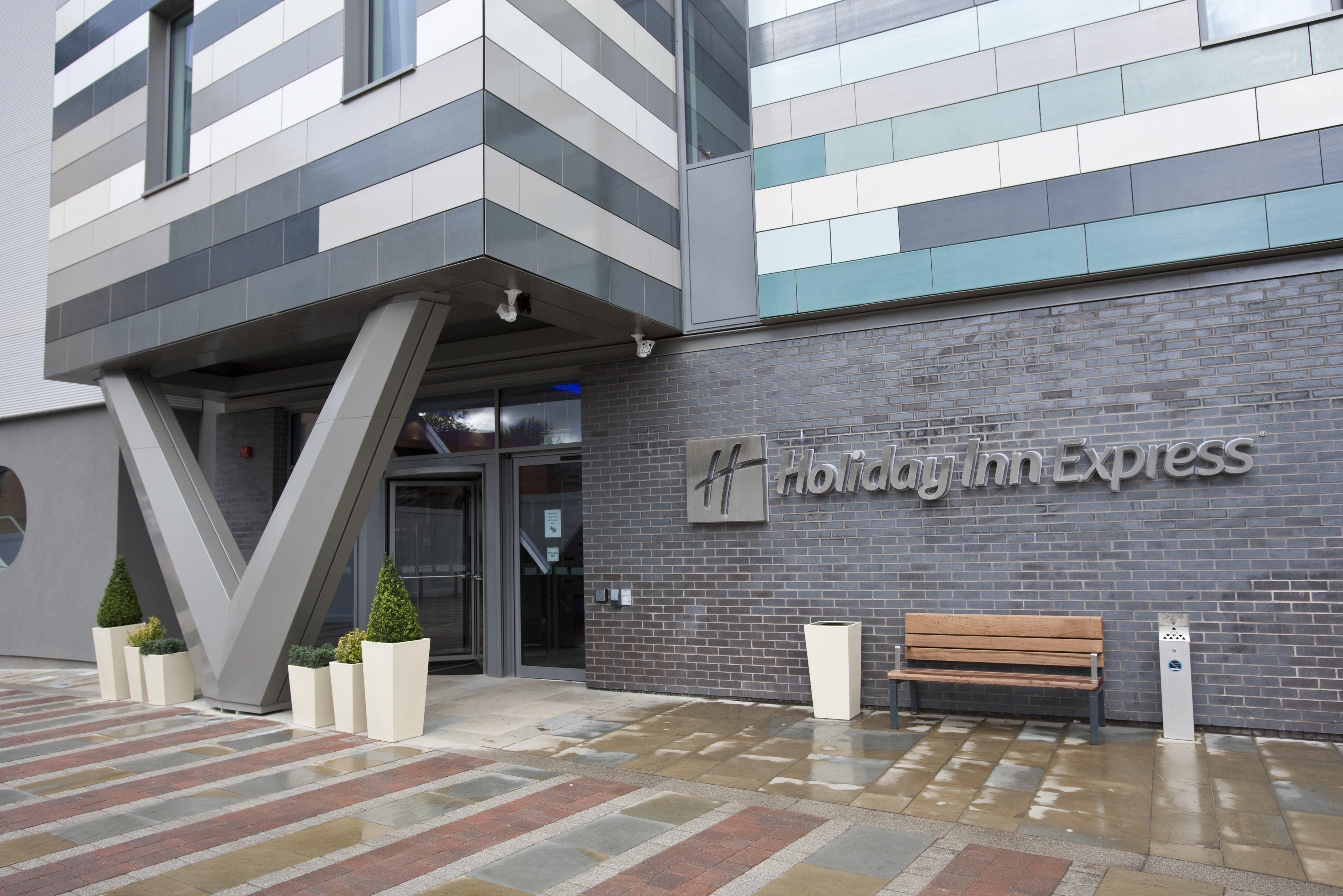 Holiday Inn Express Manchester City Centre Arena, An Ihg Hotel Exteriör bild